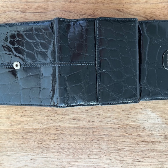 Tod's Alligator Leather Compact Wallet - Picture 2 of 7